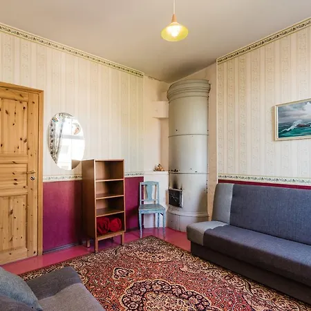 Reta Apartemendid 哈普萨卢